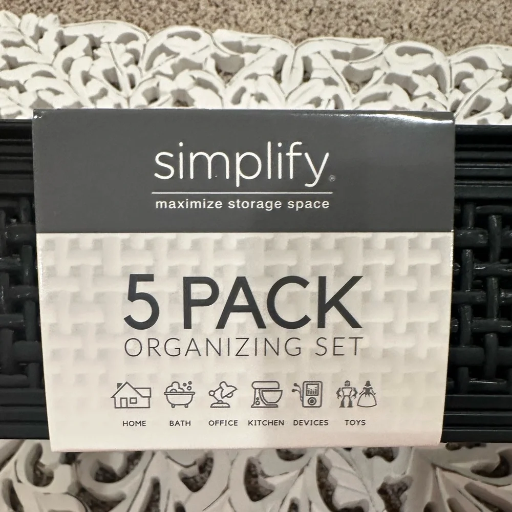 Black Makeup Organizer Set